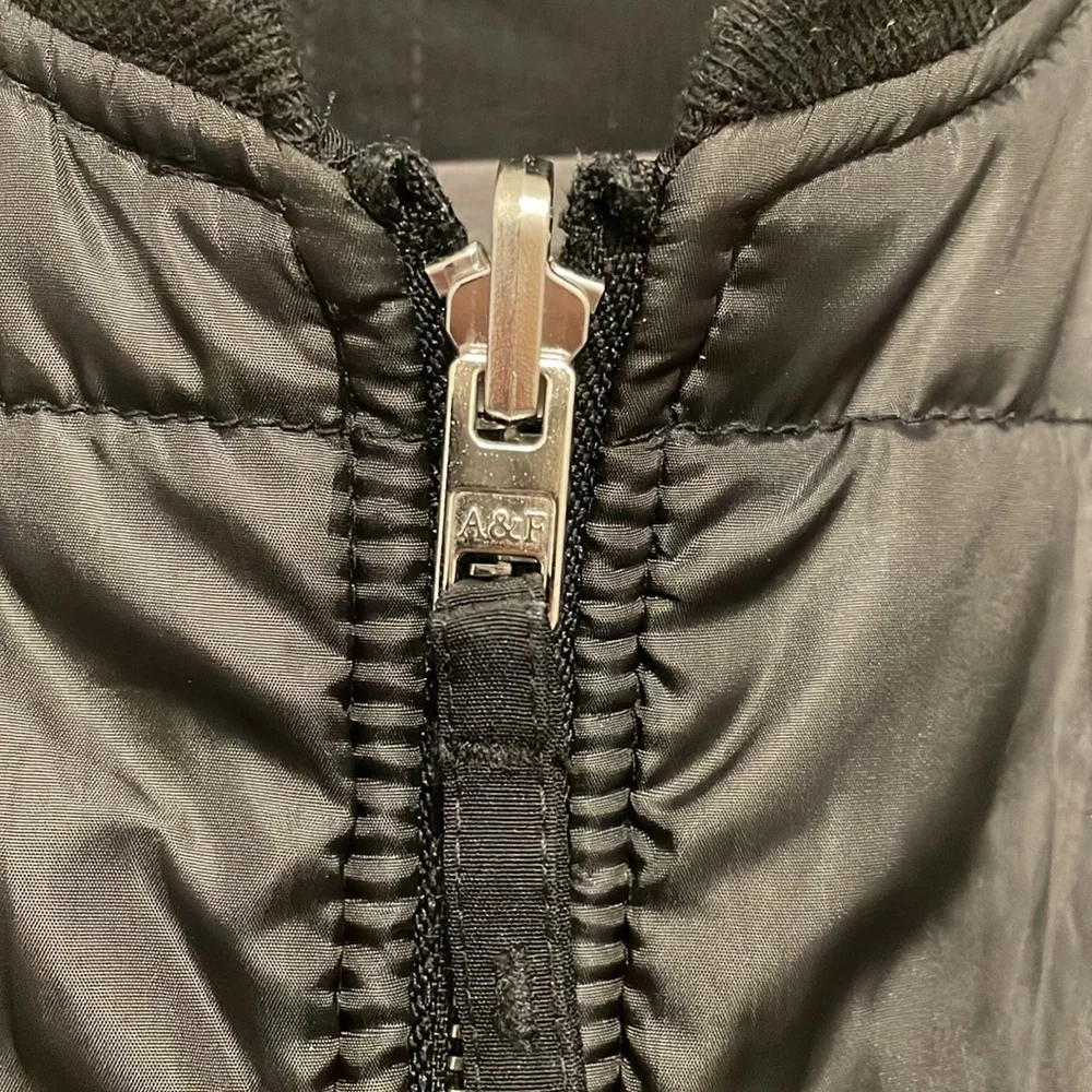 Abercrombie & Fitch reversible jacket - Picture 6 of 8